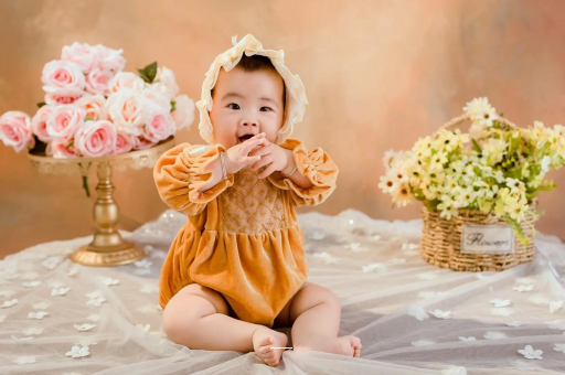 攸县宝宝摔到后脑勺